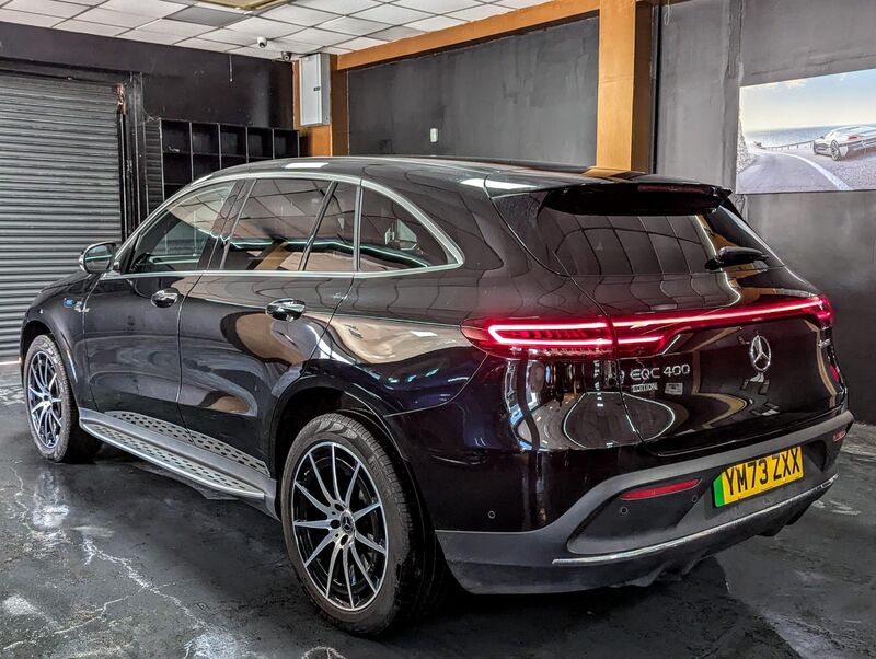 MERCEDES-BENZ EQC