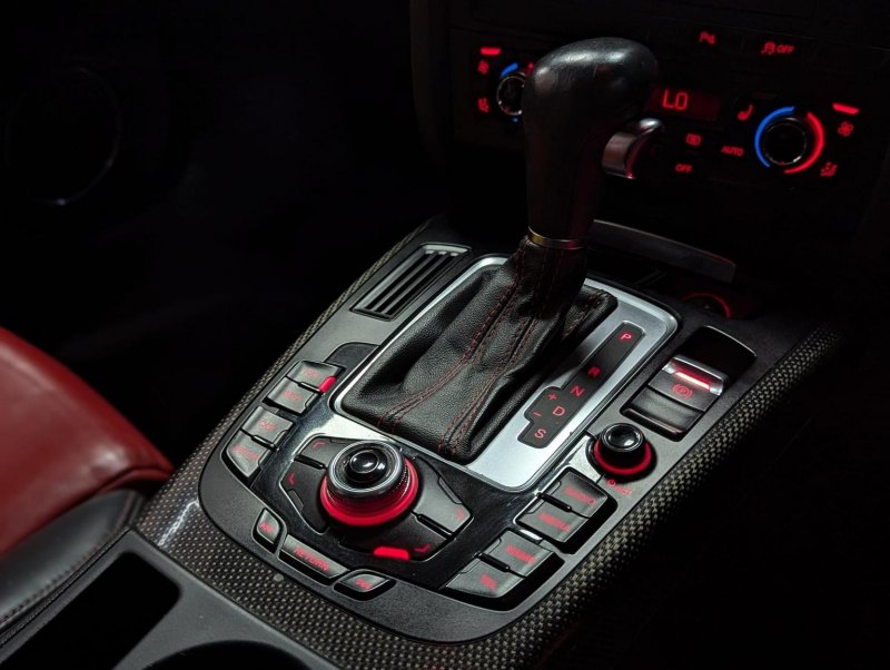 AUDI S4