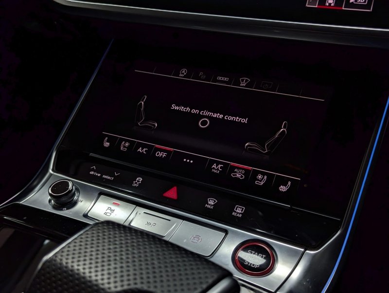 AUDI RS6