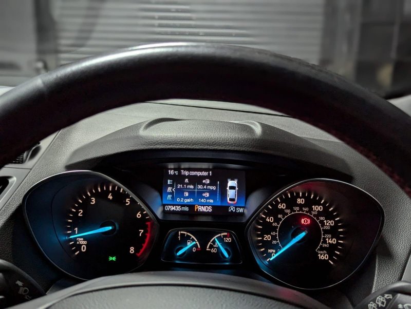 FORD KUGA