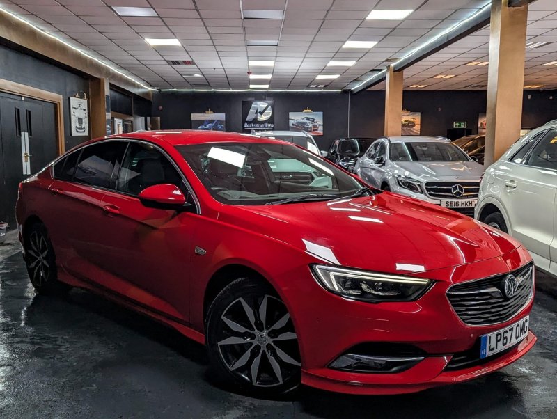 VAUXHALL INSIGNIA