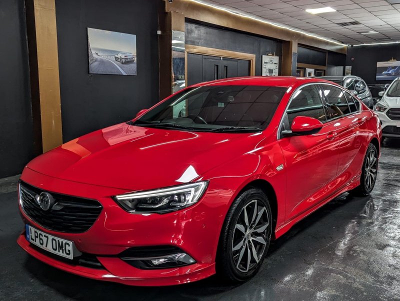 VAUXHALL INSIGNIA