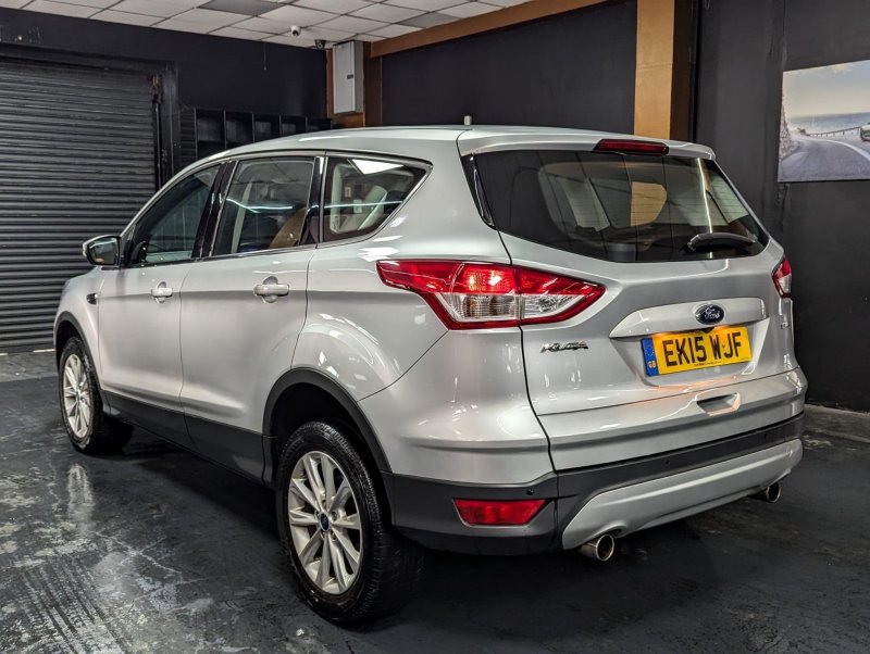 FORD KUGA
