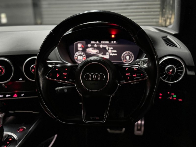AUDI TTS