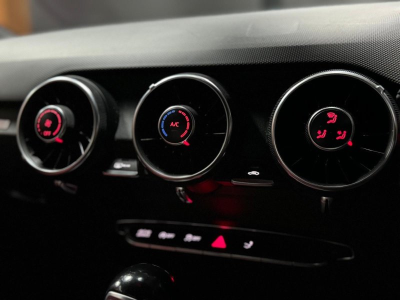AUDI TTS