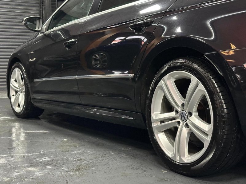 VOLKSWAGEN CC