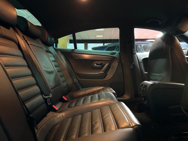 VOLKSWAGEN CC
