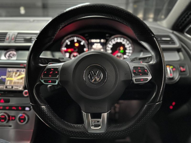 VOLKSWAGEN CC
