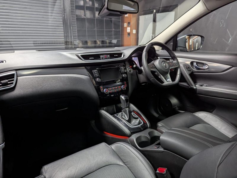 NISSAN QASHQAI