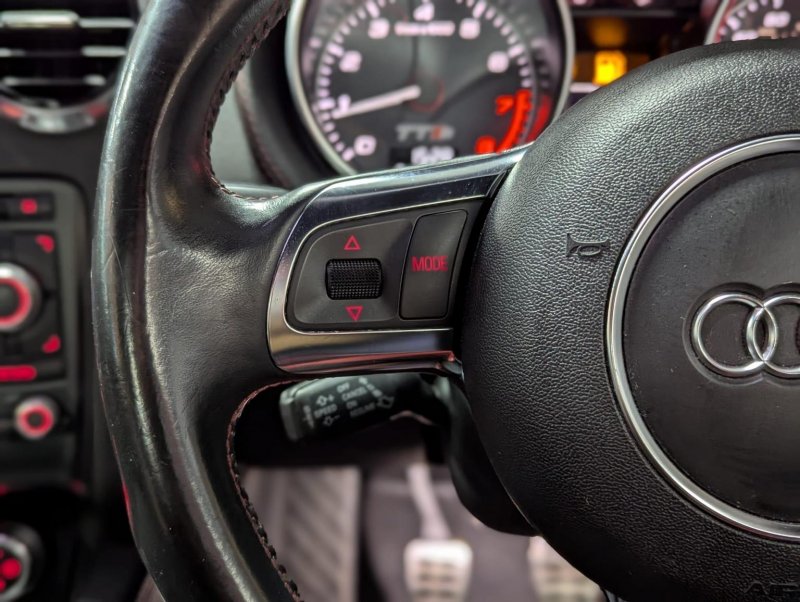 AUDI TTS