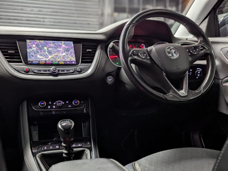 VAUXHALL GRANDLAND X