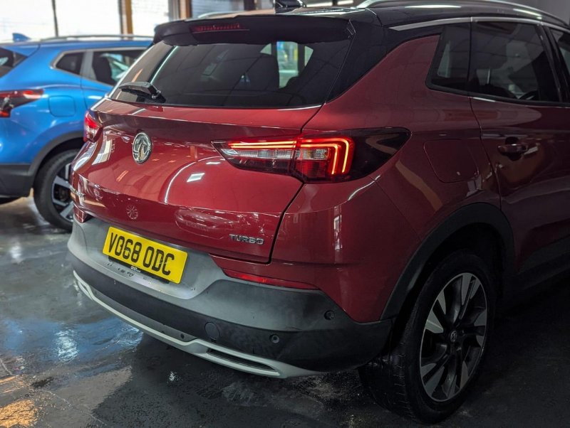 VAUXHALL GRANDLAND X