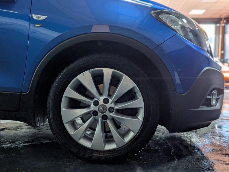 VAUXHALL MOKKA