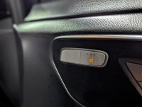 MERCEDES-BENZ V CLASS