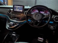 MERCEDES-BENZ V CLASS