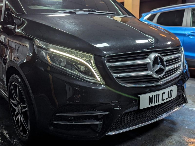MERCEDES-BENZ V CLASS