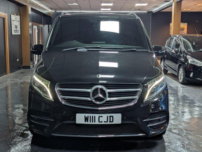 MERCEDES-BENZ V CLASS