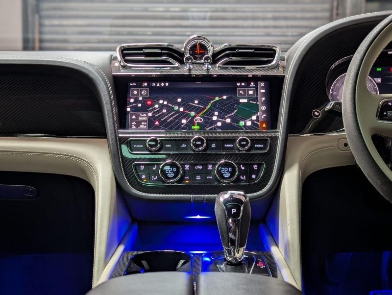 BENTLEY Bentayga