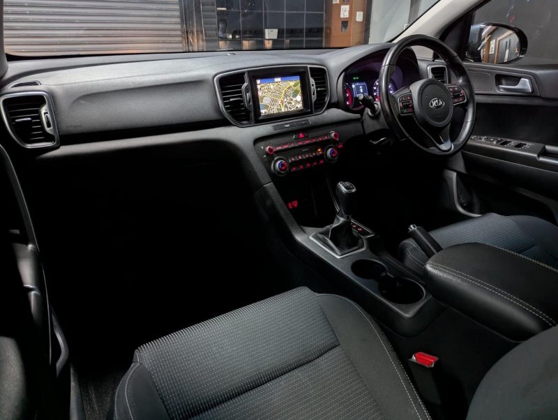 KIA SPORTAGE