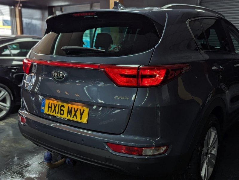 KIA SPORTAGE