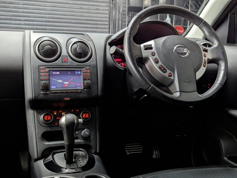 NISSAN QASHQAI