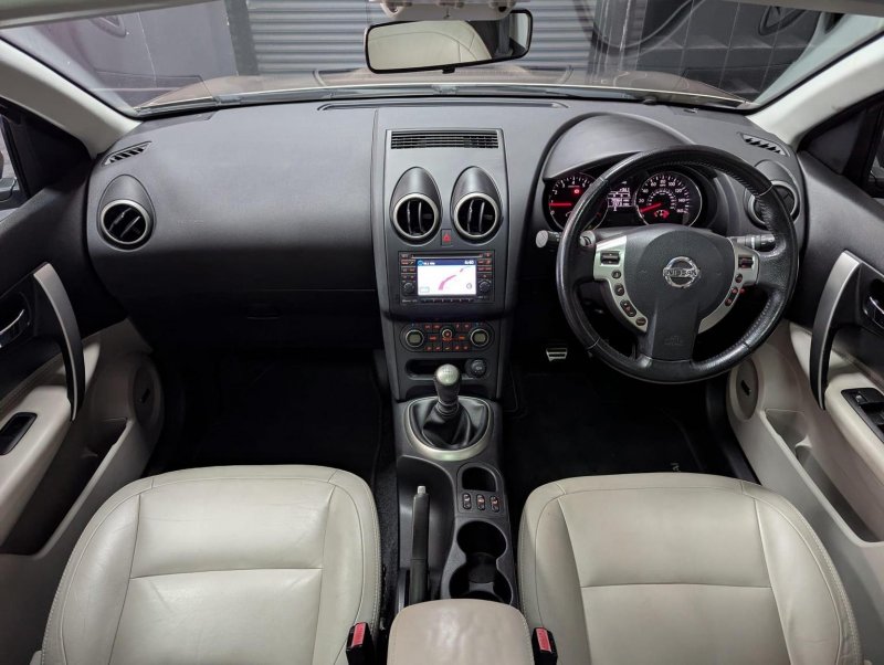 NISSAN QASHQAI